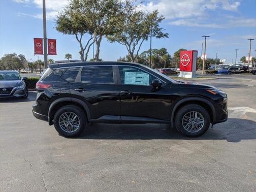 2025 Nissan Rogue S