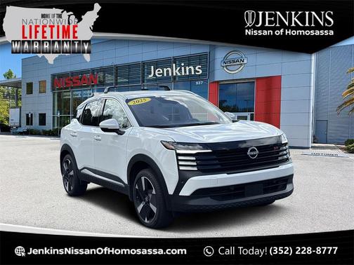 2025 Nissan Kicks SR
