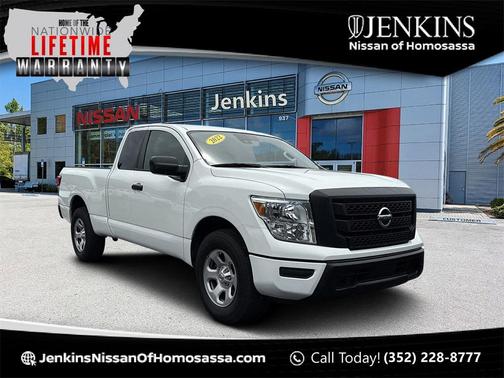 2022 Nissan Titan S