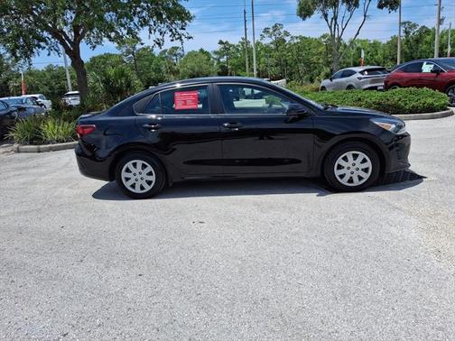 2022 Kia Rio S