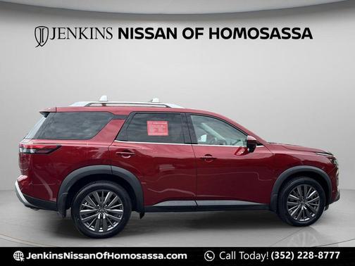 Scarlet Ember Tintcoat 2023 Nissan Pathfinder SL FWD