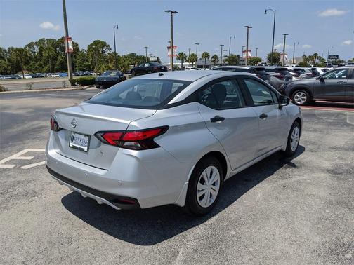 2025 Nissan Versa 1.6 S