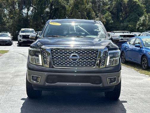 2017 Nissan Titan Platinum Reserve