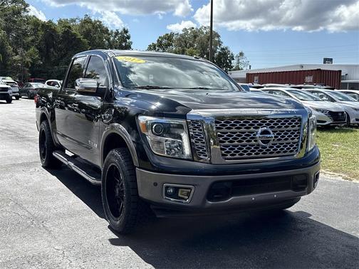 2017 Nissan Titan Platinum Reserve
