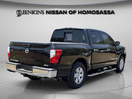 Magnetic Black Metallic 2019 Nissan Titan SV