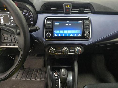 2024 Nissan Versa 1.6 SV