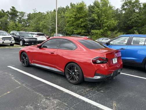 Melbourne Red Metallic 2022 BMW 230 i