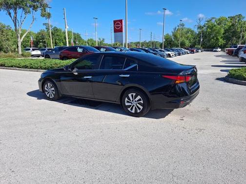 2023 Nissan Altima S FWD