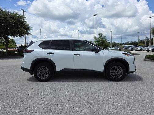 2025 Nissan Rogue S