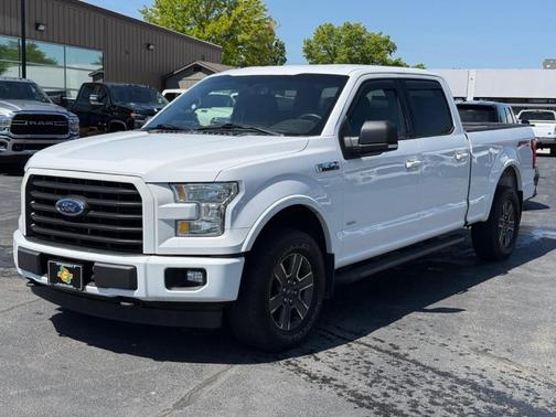 White 2017 Ford F-150 XLT