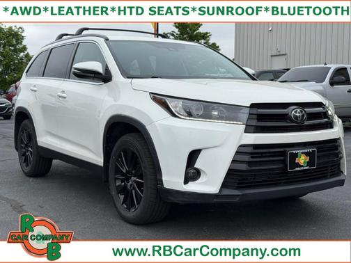 2019 Toyota Highlander SE
