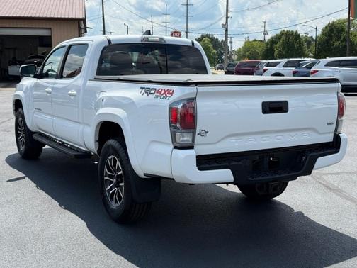 2020 Toyota Tacoma TRD Sport