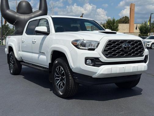 2020 Toyota Tacoma TRD Sport