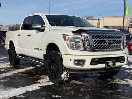 2018 Nissan Titan PRO-4X
