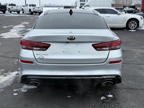 2020 Kia Optima SE