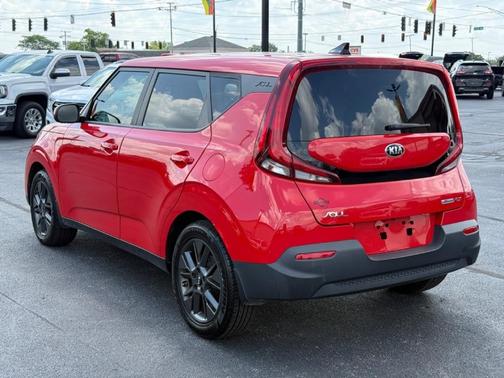 Inferno Red 2021 Kia Soul EX