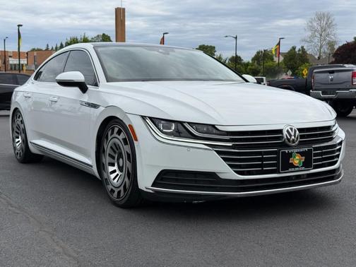 Pure White 2019 Volkswagen Arteon 2.0T SEL Premium