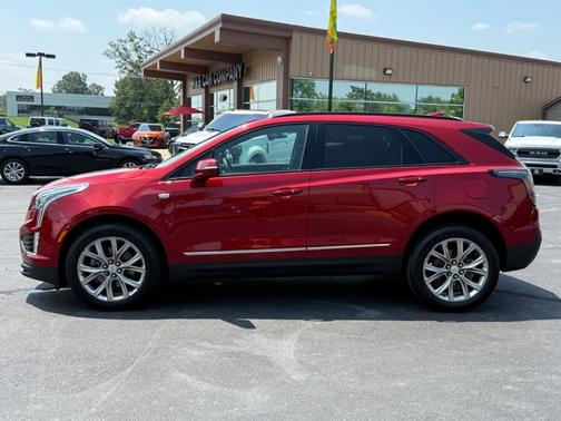 2021 Cadillac XT5 Sport