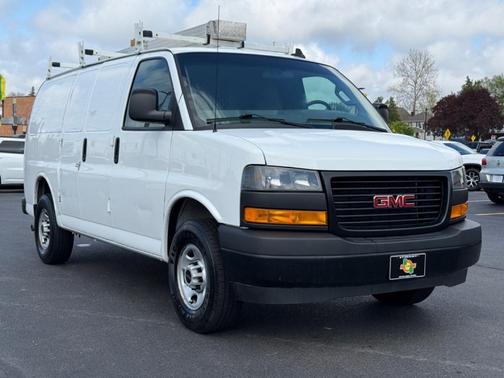 White 2022 GMC Savana 2500 Work Van