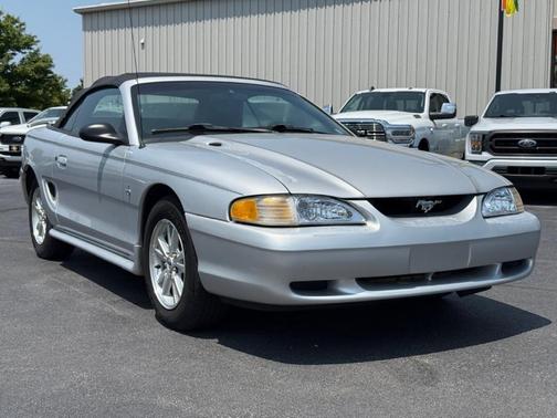 1998 Ford Mustang