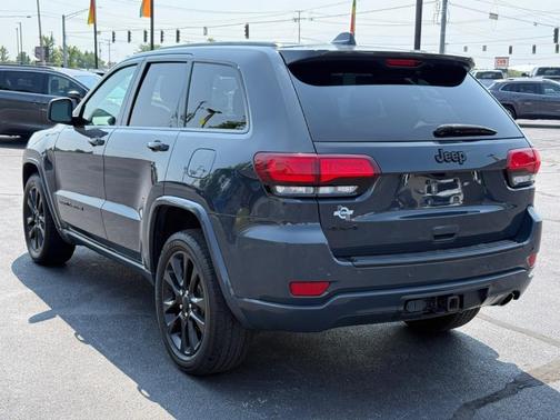 2018 Jeep Grand Cherokee Altitude