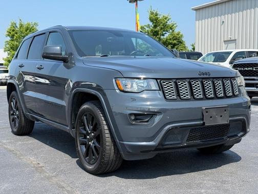 2018 Jeep Grand Cherokee Altitude