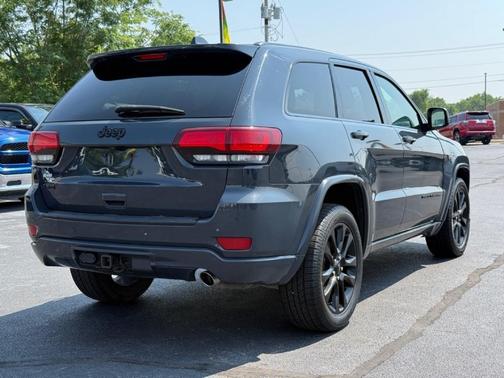 2018 Jeep Grand Cherokee Altitude