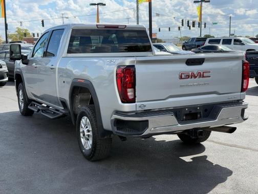 2021 GMC Sierra 2500 SLE