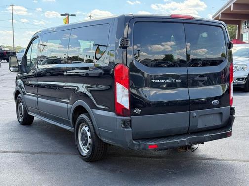 2017 Ford Transit-150 XL
