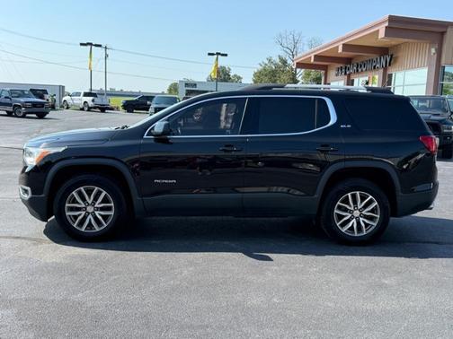 2019 GMC Acadia SLE-2