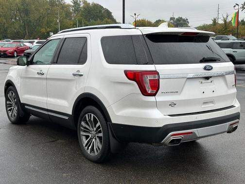2017 Ford Explorer Platinum