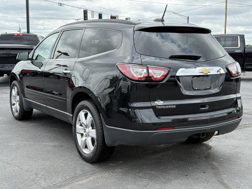 2017 Chevrolet Traverse 1LT