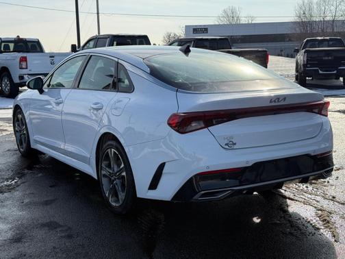 2023 Kia K5 EX