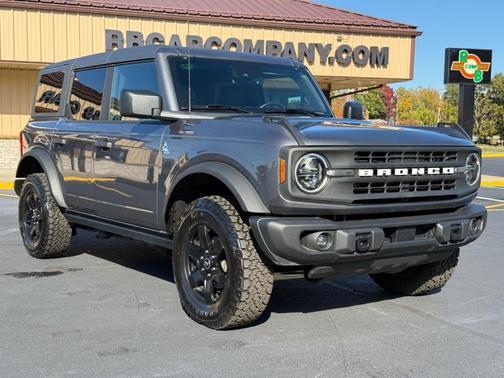 2024 Ford Bronco Black Diamond