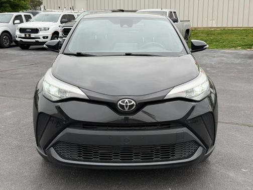 2021 Toyota C-HR LE