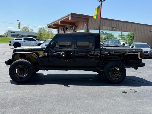 Black 2021 Jeep Gladiator Overland