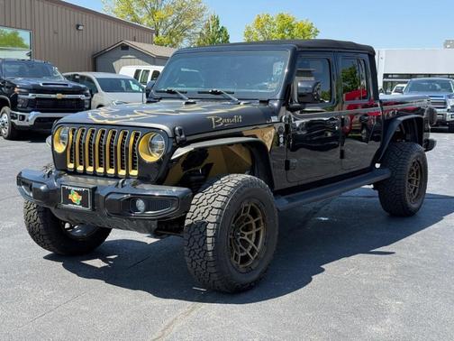 Black 2021 Jeep Gladiator Overland