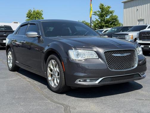 2016 Chrysler 300C Platinum