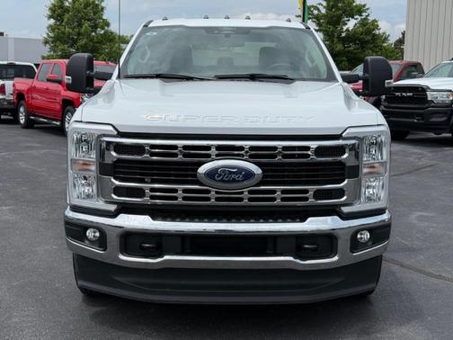 2024 Ford F-350 XLT