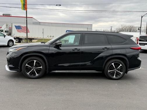 2021 Toyota Highlander XSE