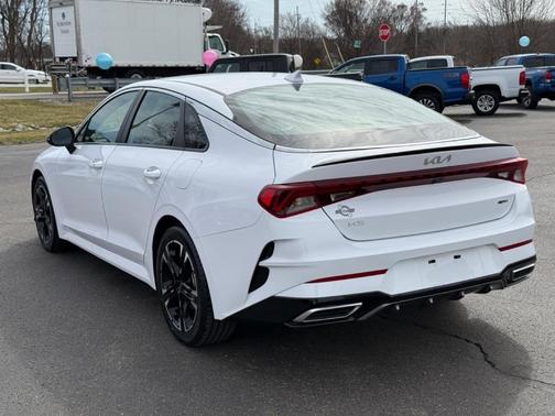 2024 Kia K5 GT-Line