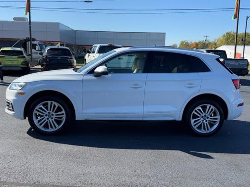 2018 Audi Q5 2.0T Premium Plus