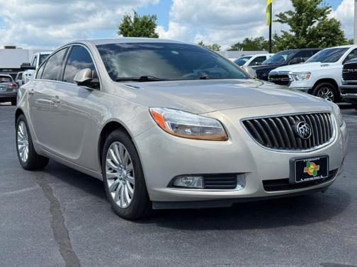 2012 Buick Regal Base