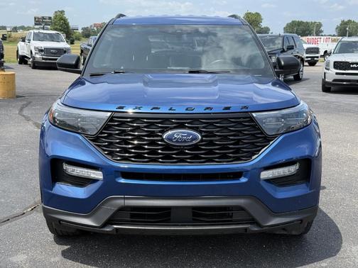 2022 Ford Explorer ST-Line