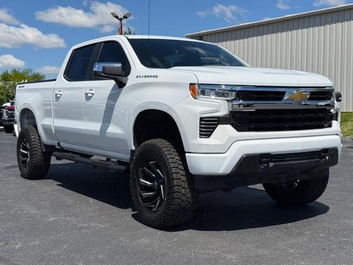 White 2025 Chevrolet Silverado 1500 LT