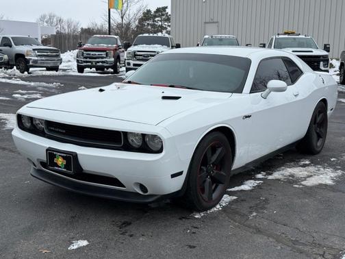2013 Dodge Challenger SXT
