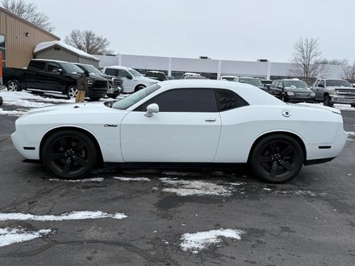 2013 Dodge Challenger SXT