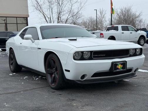 2013 Dodge Challenger SXT