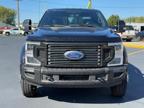 2022 Ford F-450 Lariat