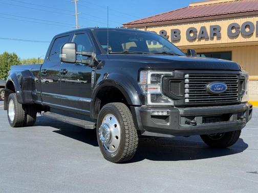 2022 Ford F-450 Lariat